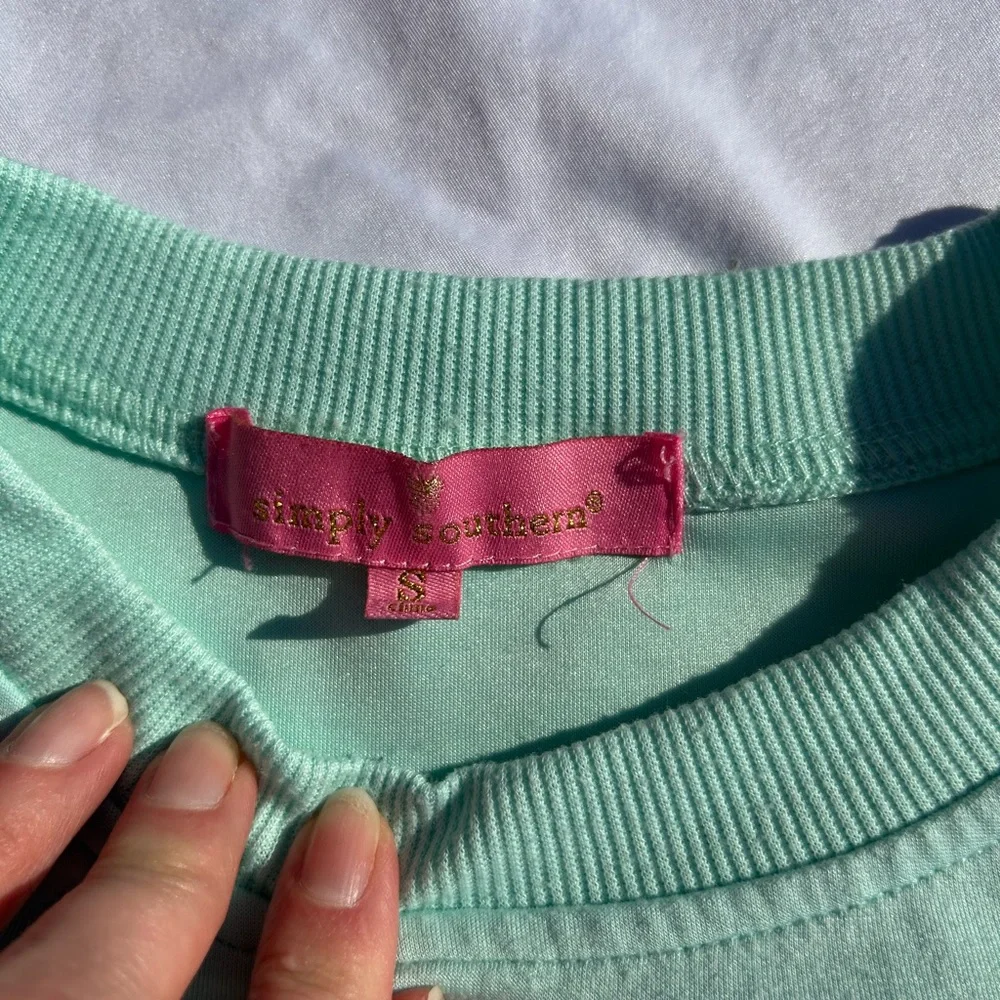 Simply Southern Mint Green Crewneck with Pink Label size small - Picture 4 of 7